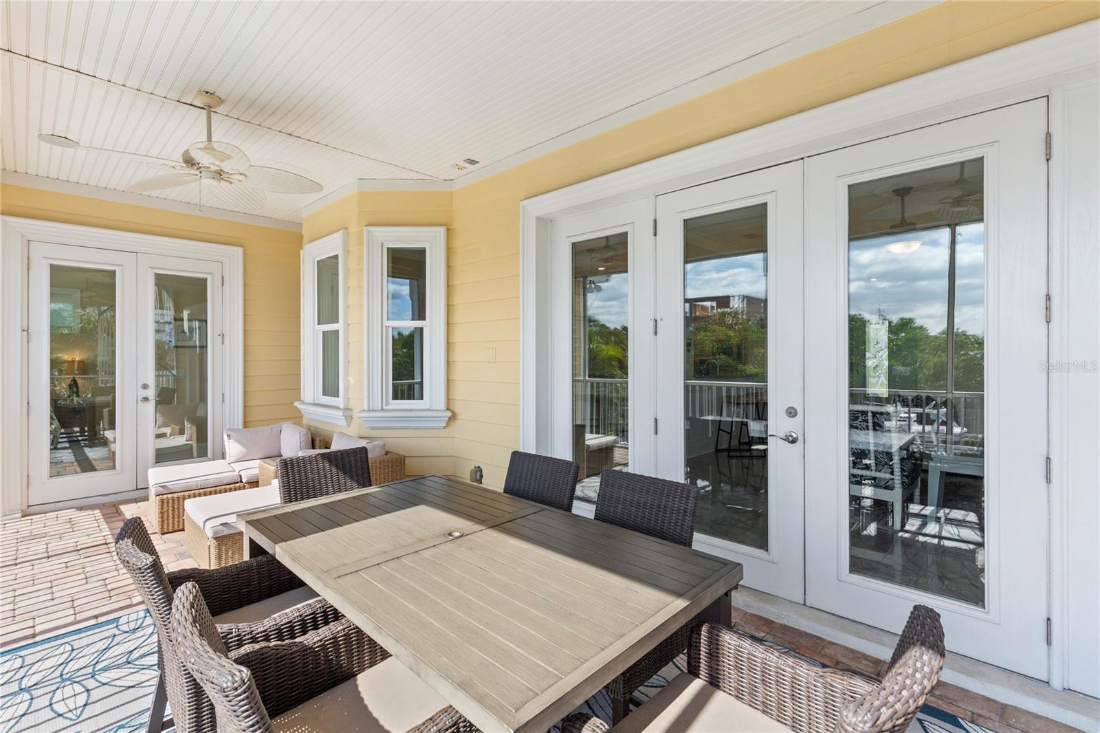 Image 9 of 100 For 3523 Shell Point Road