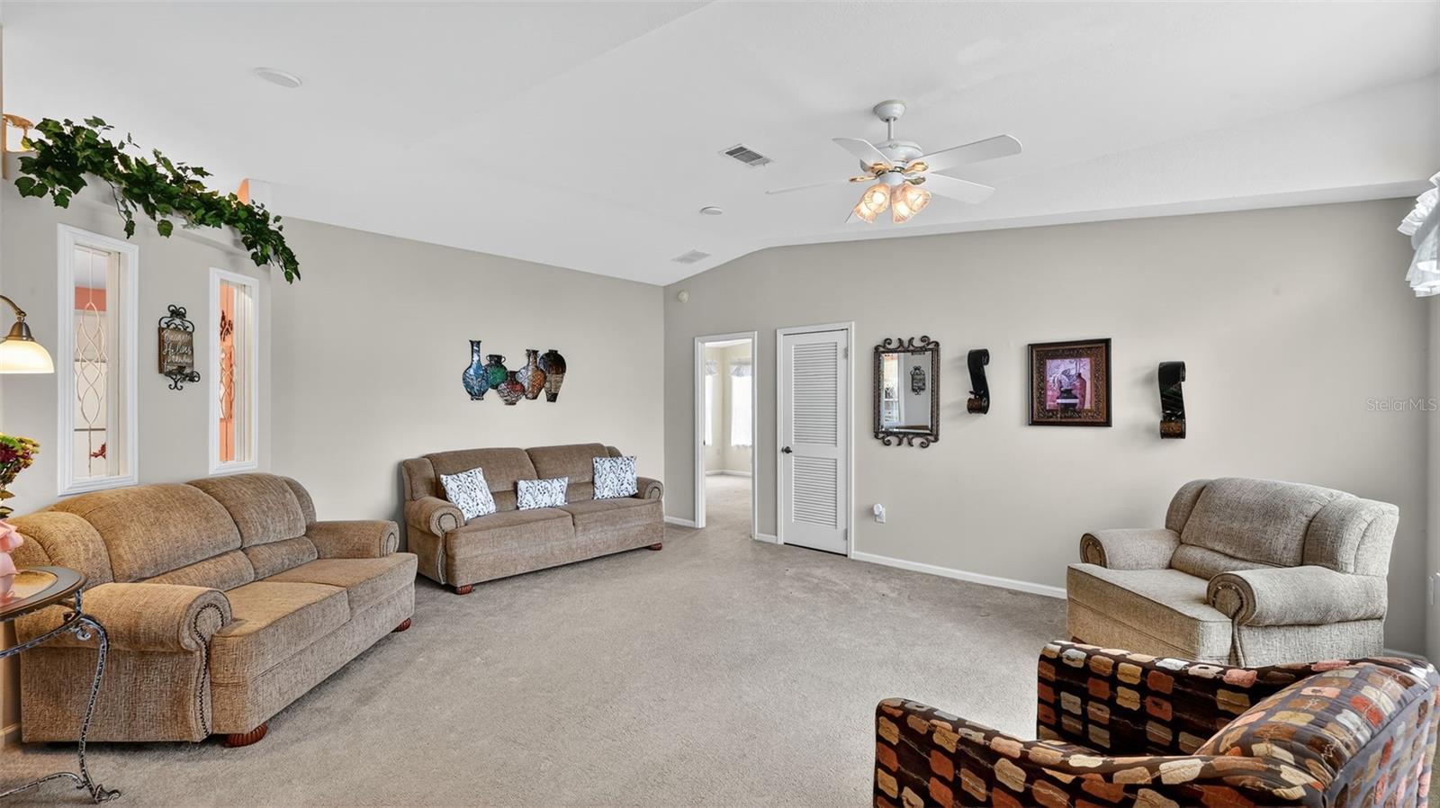 Image 6 of 74 For 9712 Us Highway 301