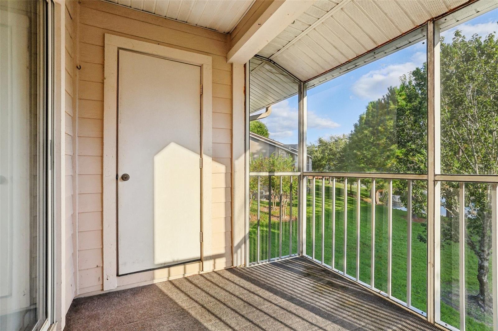 Image 31 of 32 For 128 Reserve Circle 208