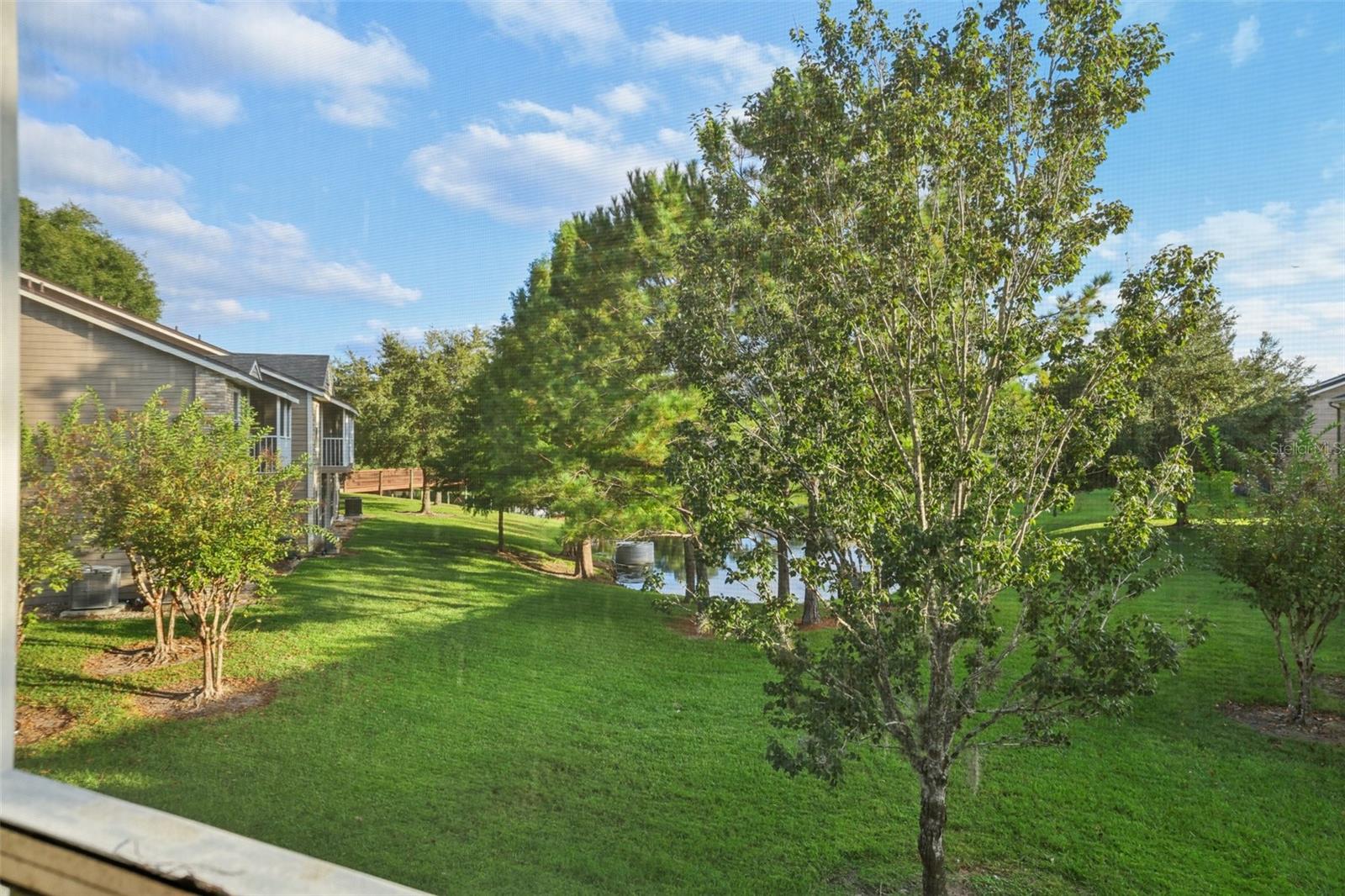 Image 8 of 32 For 128 Reserve Circle 208