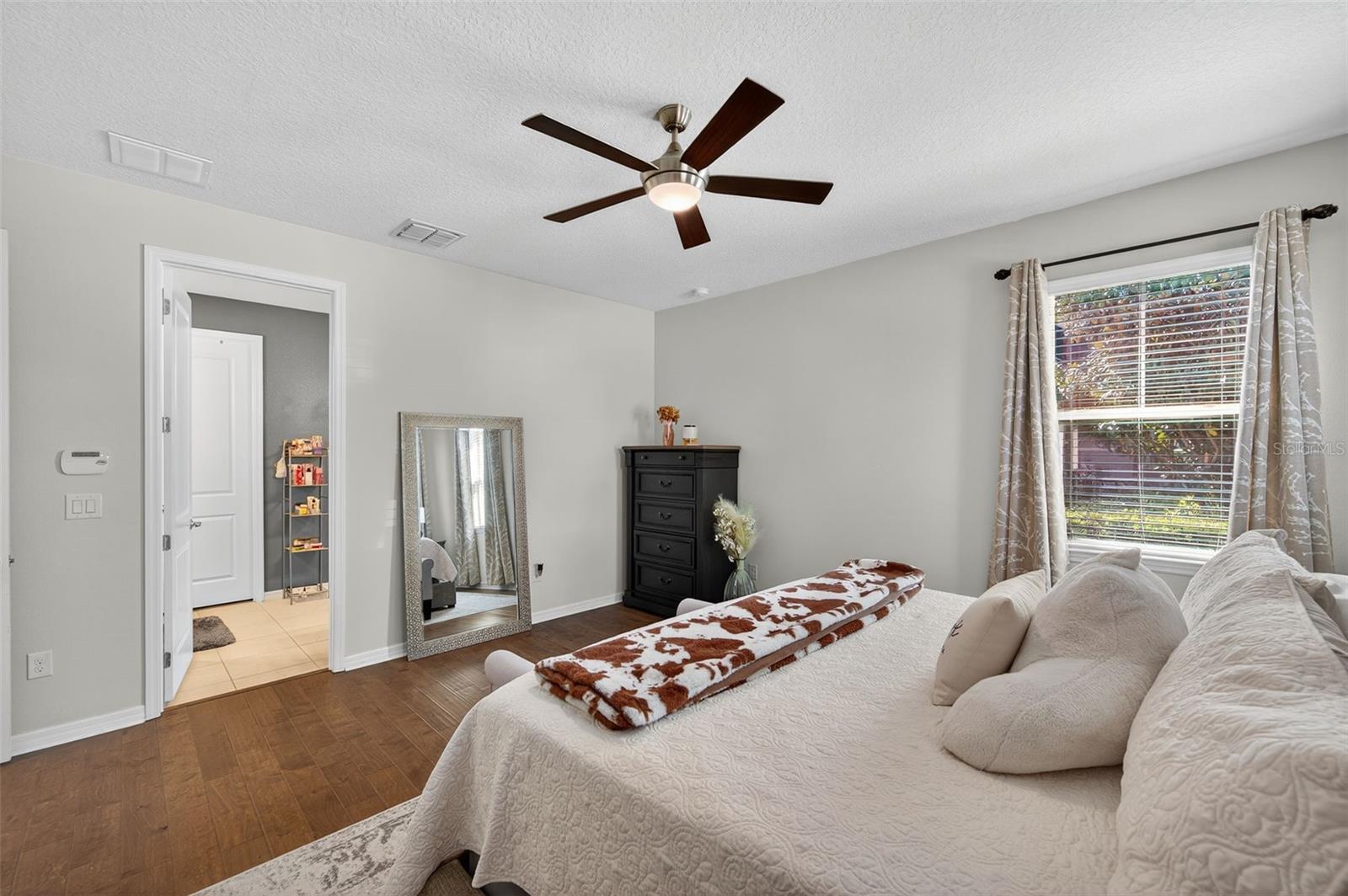 Image 14 of 76 For 5706 Esker Falls Lane