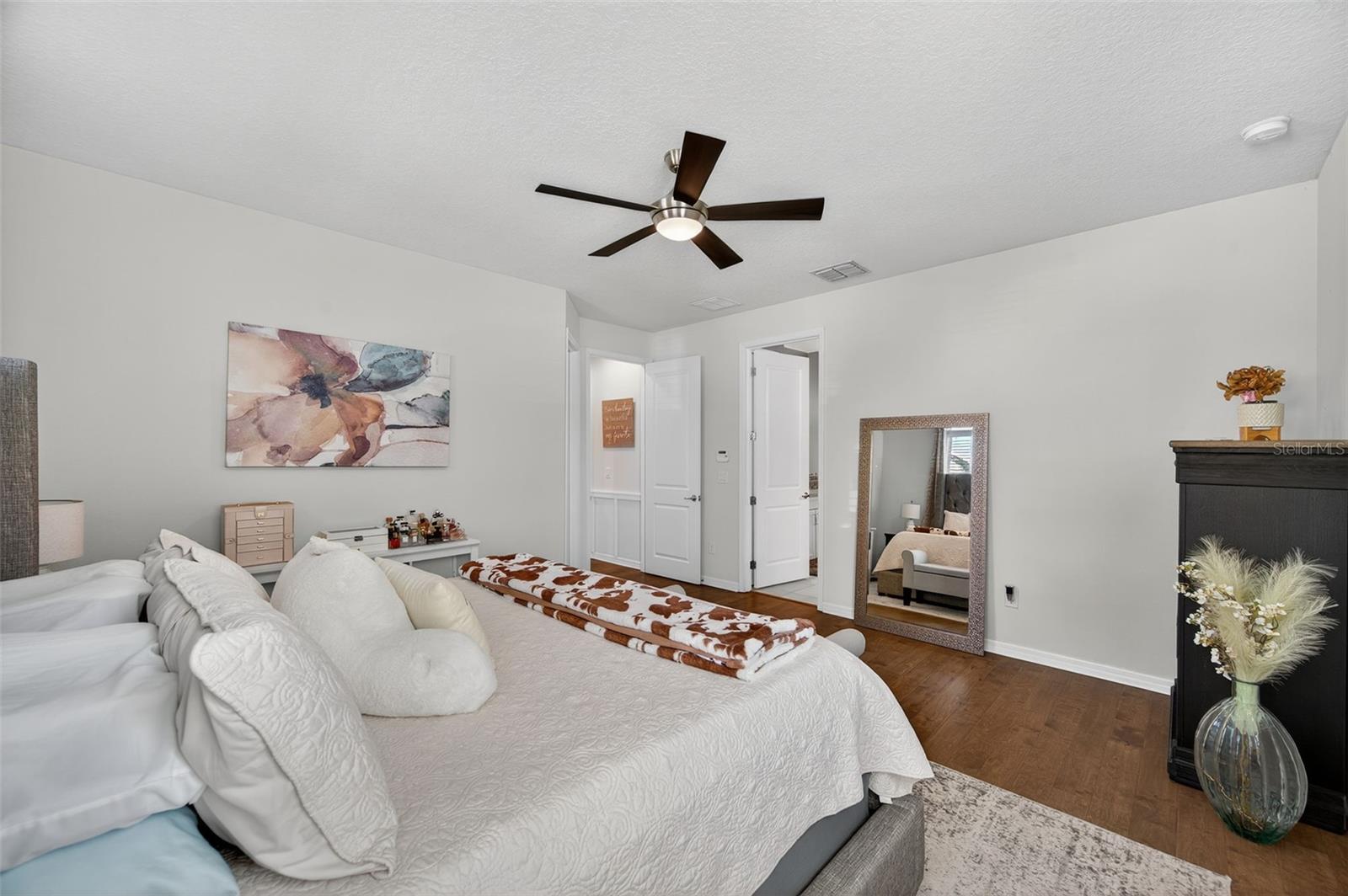 Image 15 of 76 For 5706 Esker Falls Lane