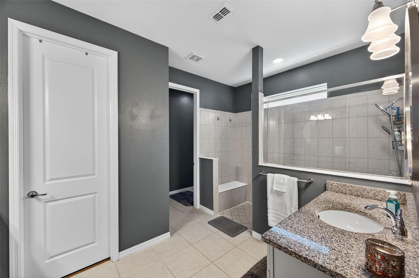 Image 18 of 76 For 5706 Esker Falls Lane