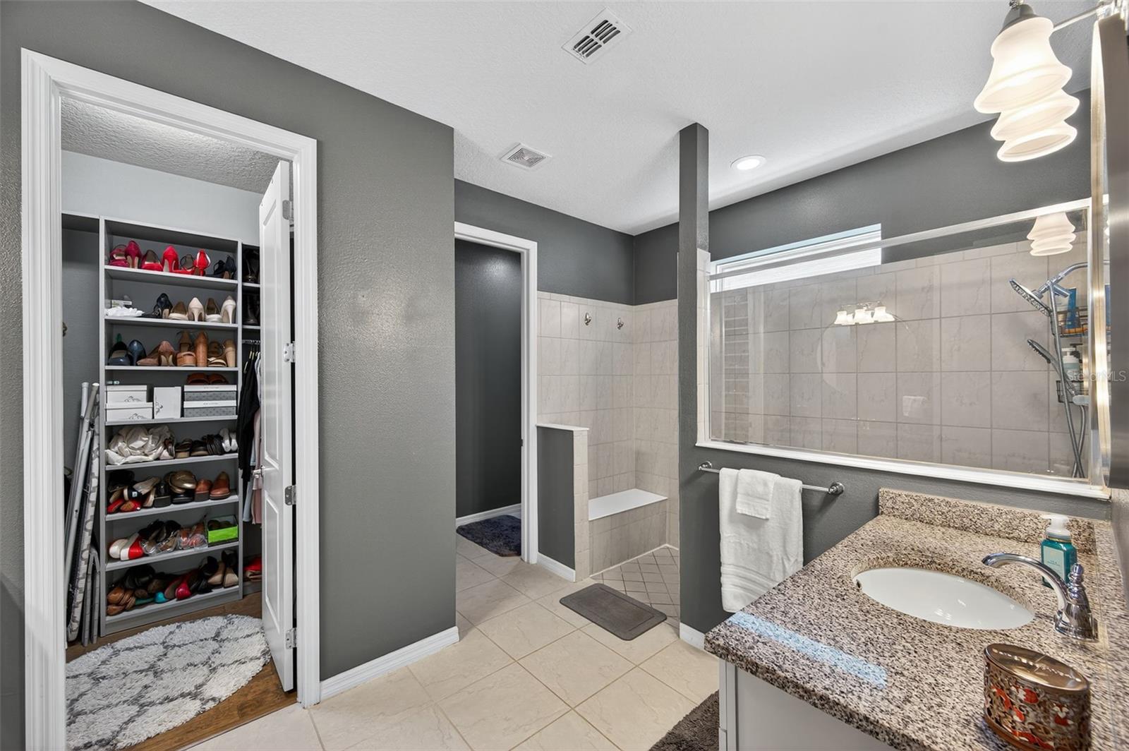 Image 19 of 76 For 5706 Esker Falls Lane