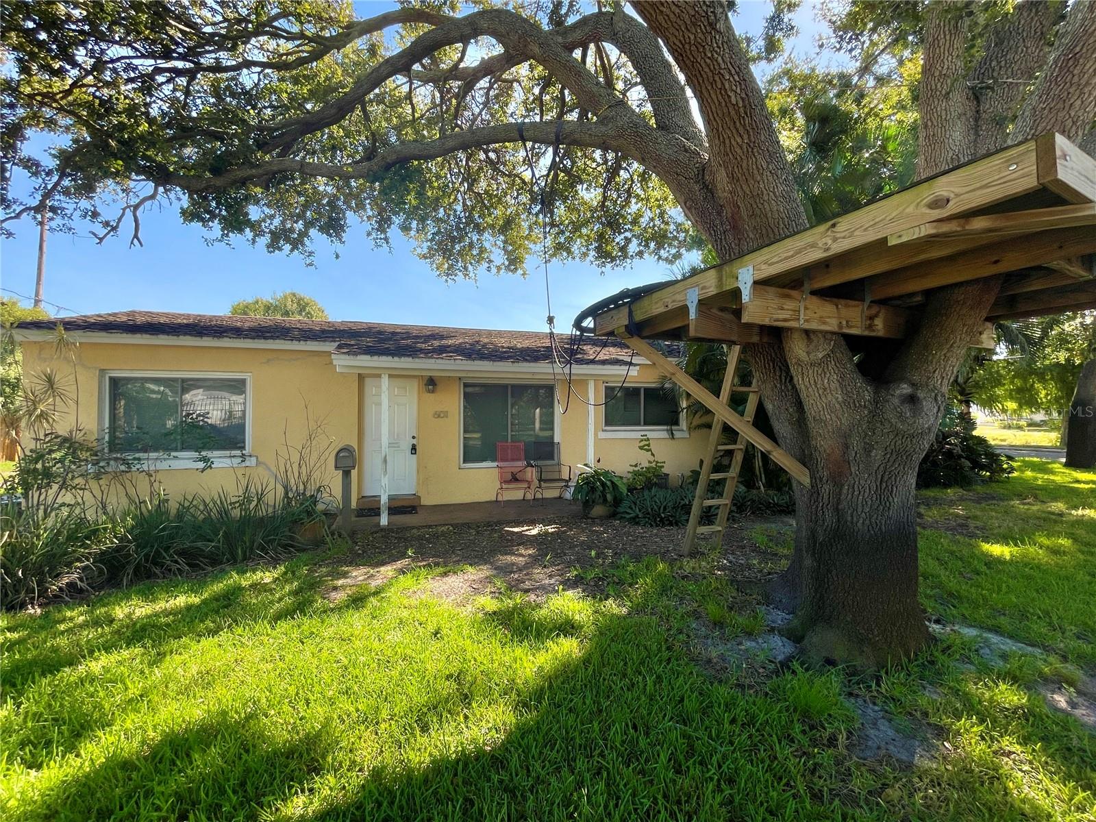 Details for 601 56th Street N, ST PETERSBURG, FL 33710