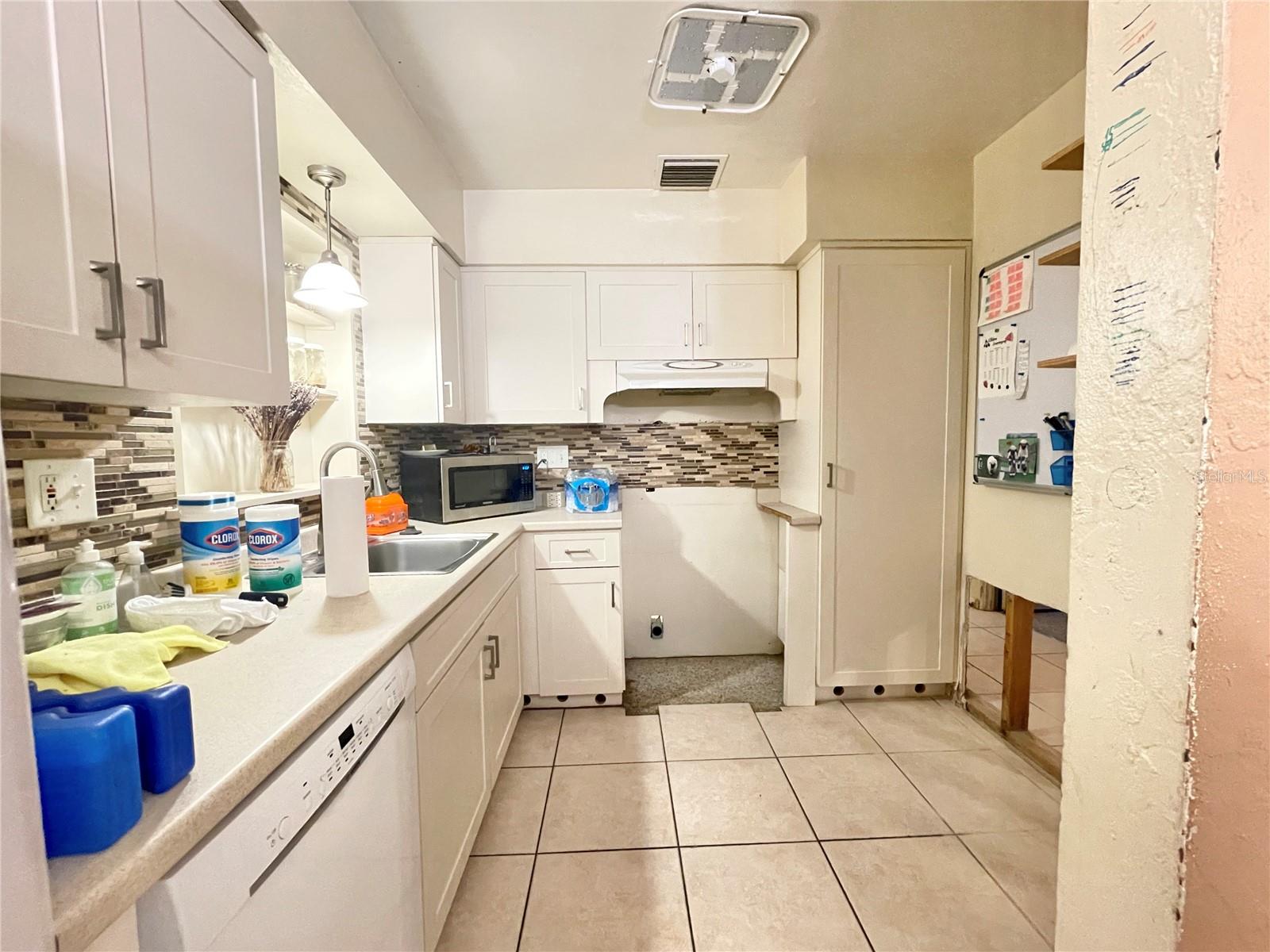 Image 20 of 36 For 601 56th Street N