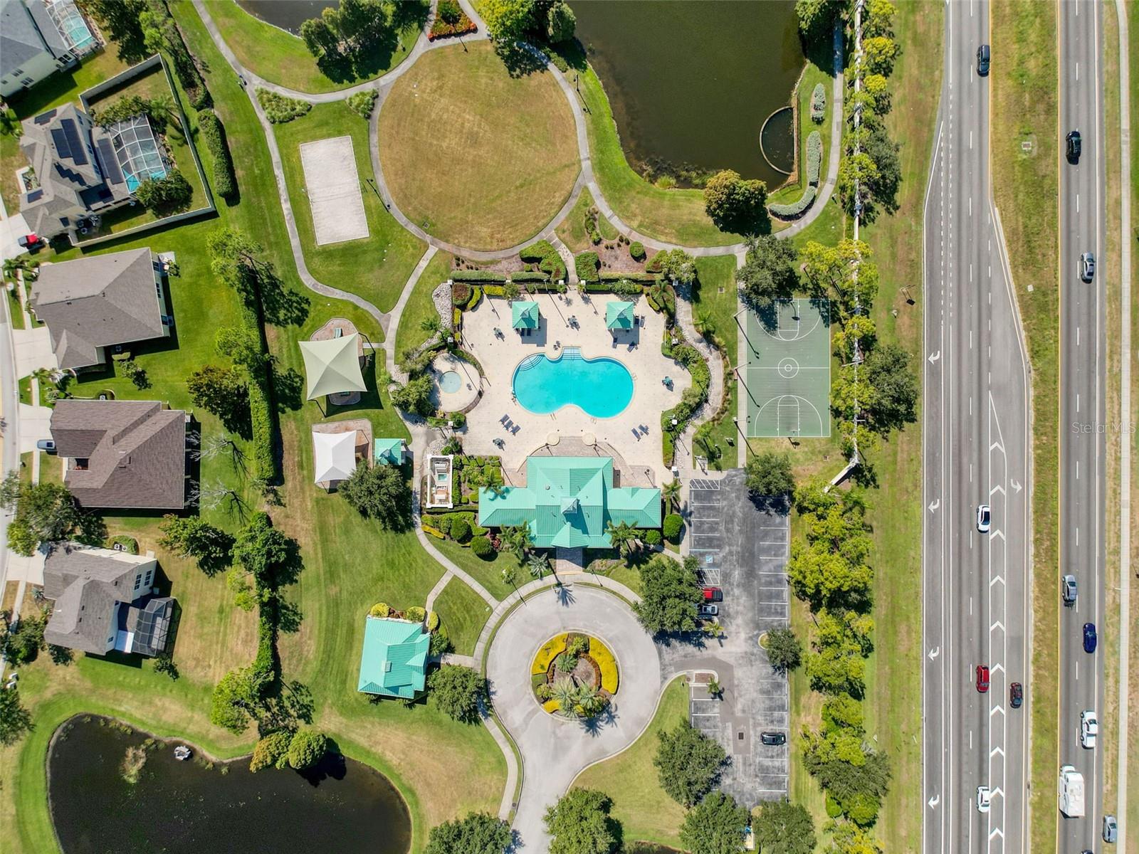 Image 70 of 90 For 335 Cockle Shell Loop