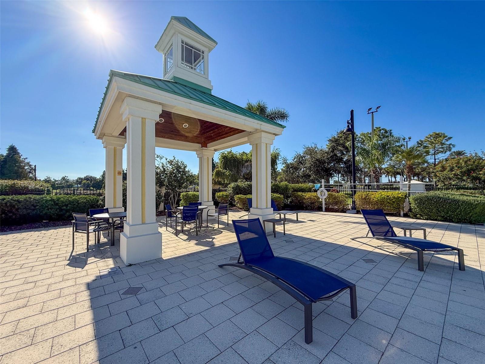 Image 84 of 90 For 335 Cockle Shell Loop