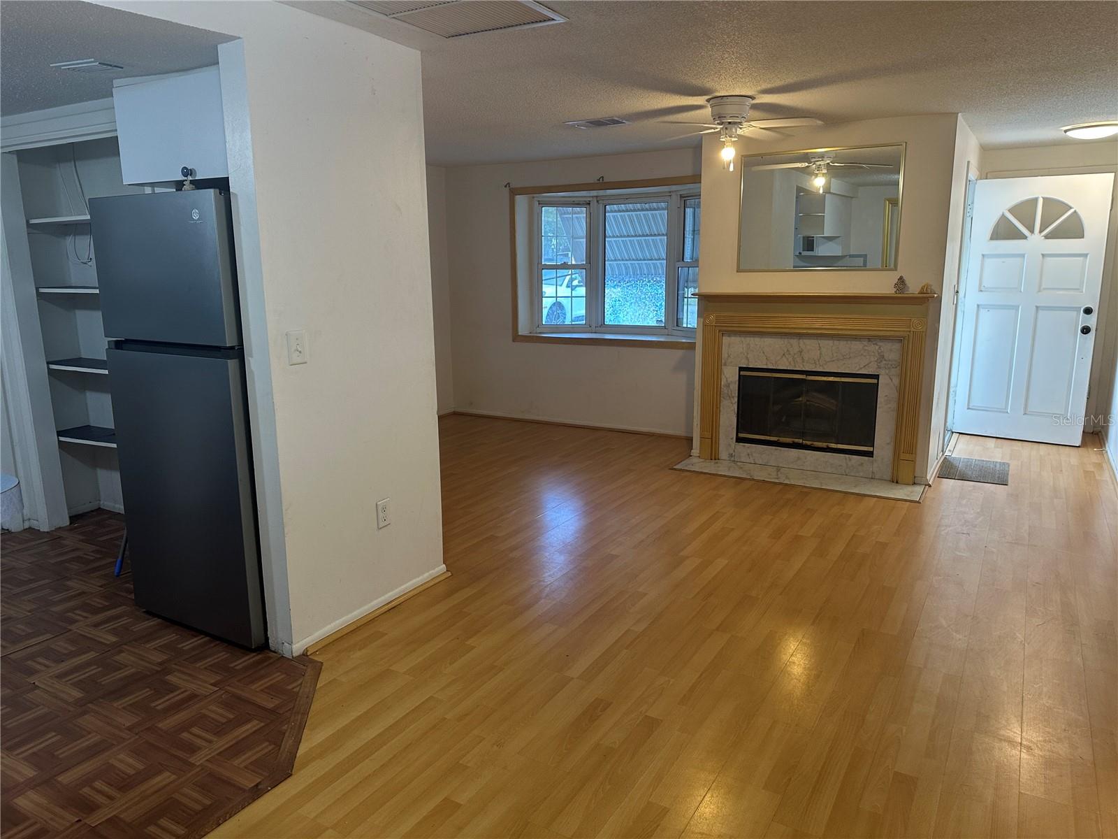 Image 6 of 17 For 9741 Scenic Drive