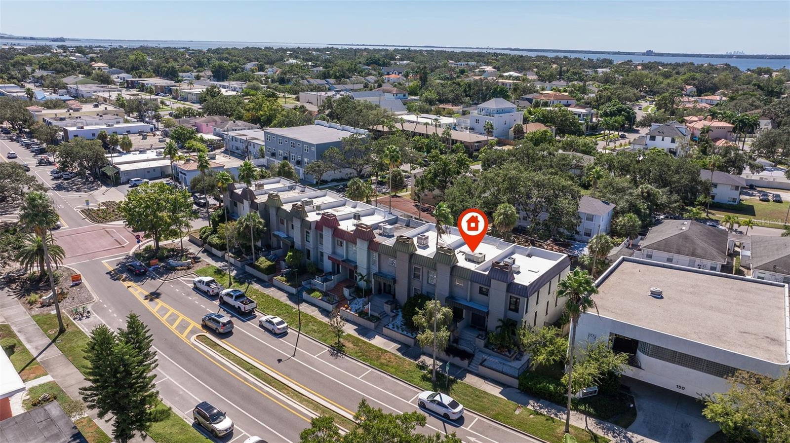 Image 36 of 43 For 164 Davis Boulevard