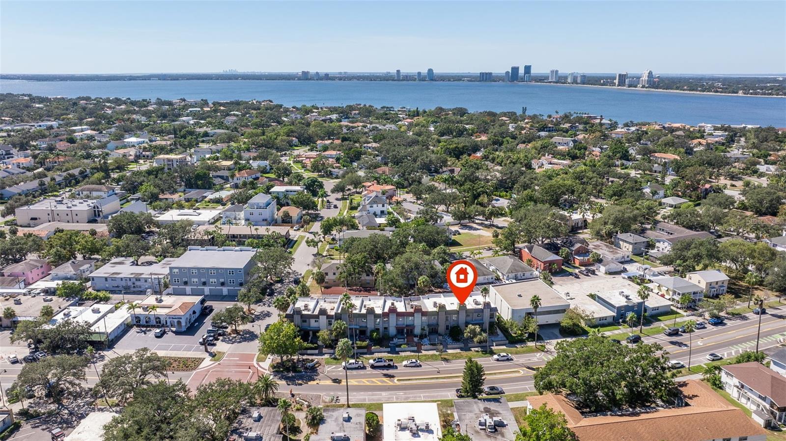 Image 39 of 43 For 164 Davis Boulevard