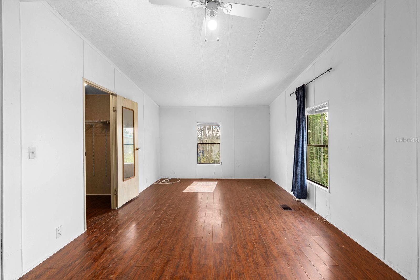 Image 10 of 27 For 4903 Deerwood Drive