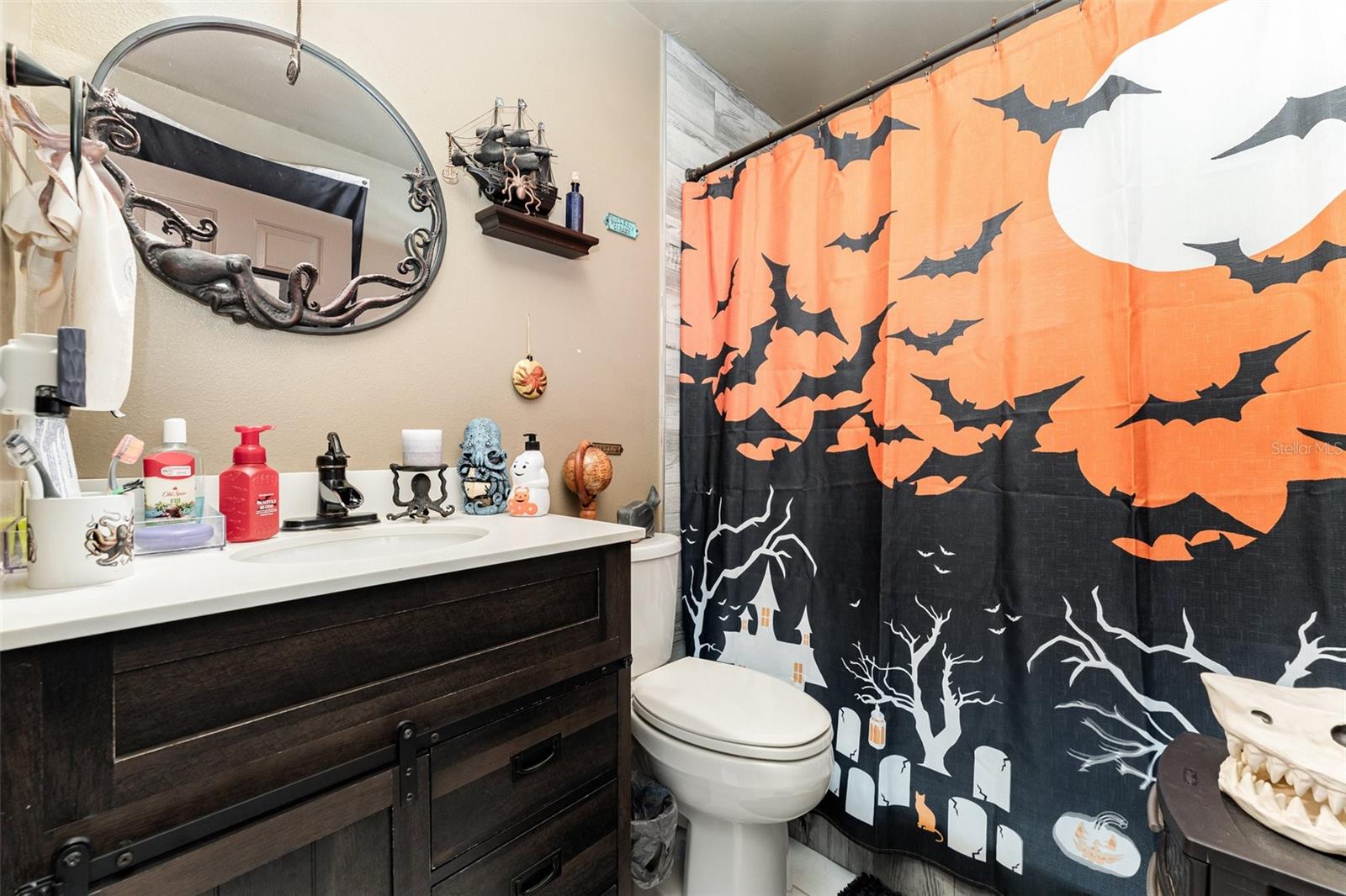 Image 21 of 30 For 710 Toulon Drive