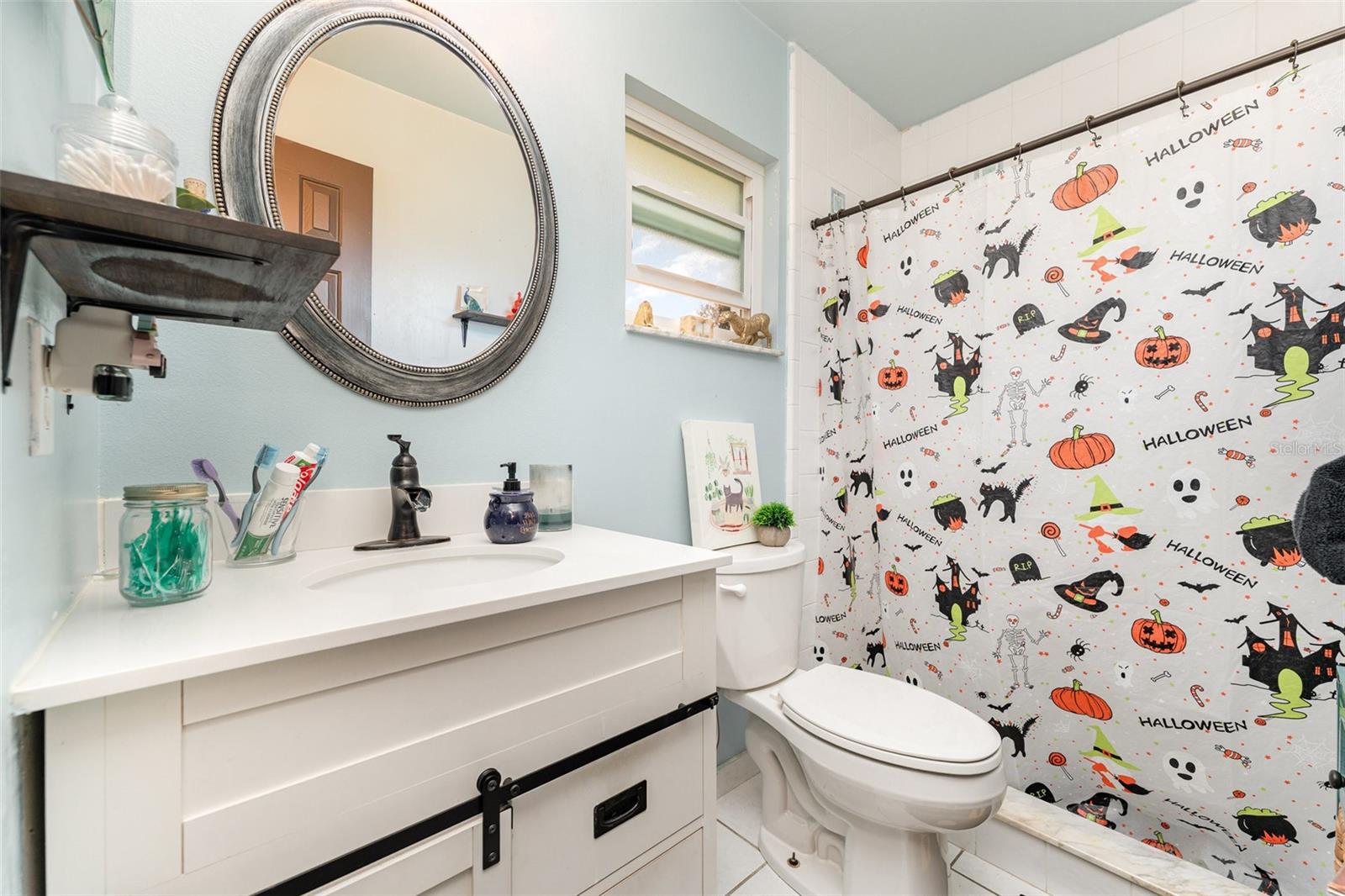 Image 25 of 30 For 710 Toulon Drive