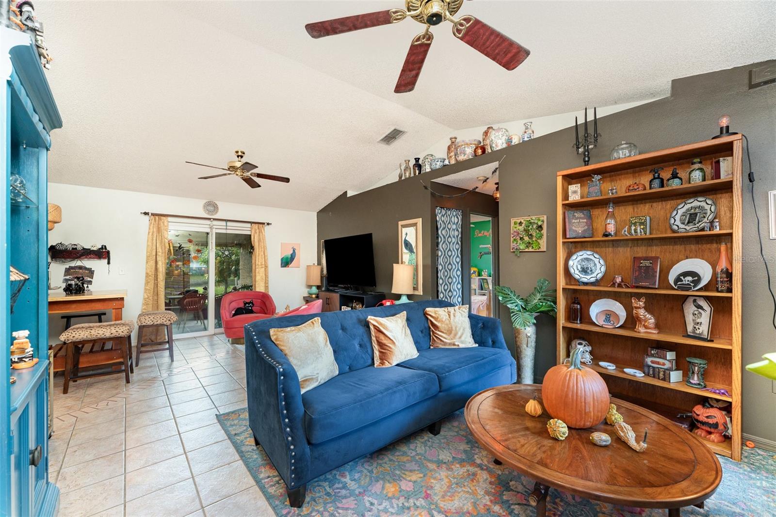 Image 6 of 30 For 710 Toulon Drive