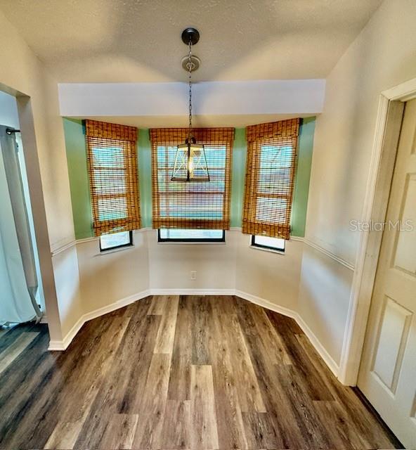 Image 18 of 30 For 906 Chipaway Drive