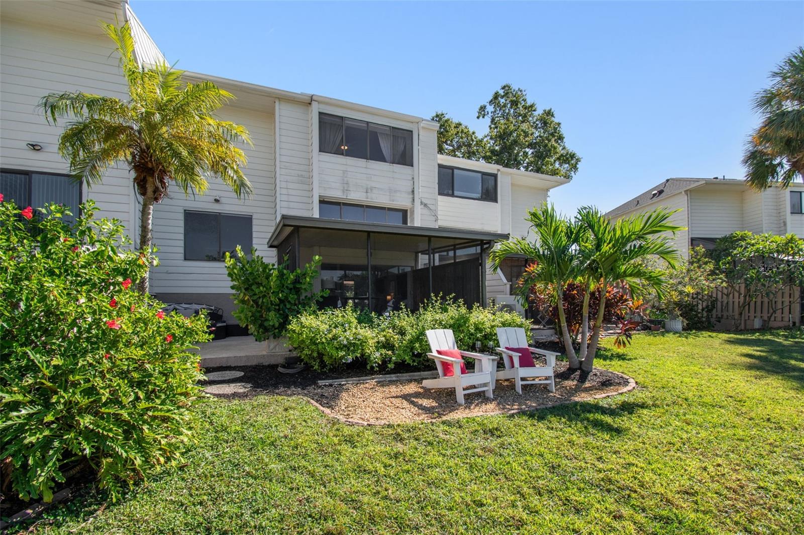 Image 51 of 59 For 13964 Lake Point Drive