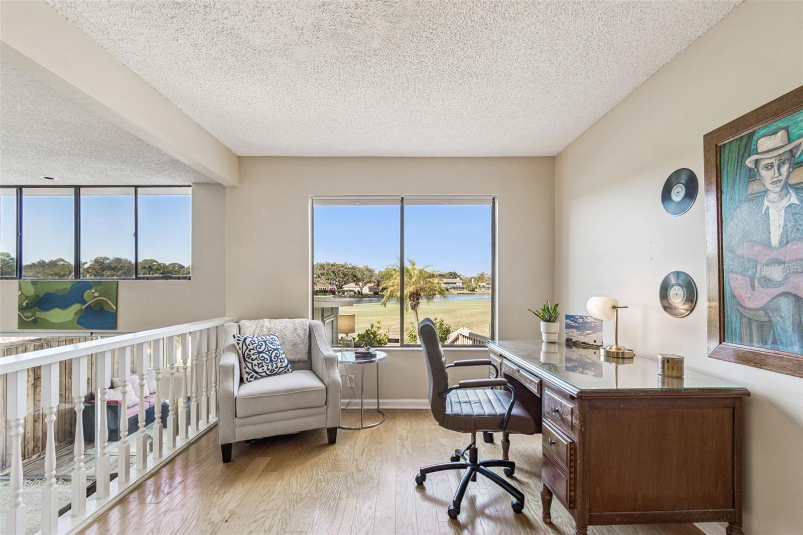 Image 8 of 59 For 13964 Lake Point Drive