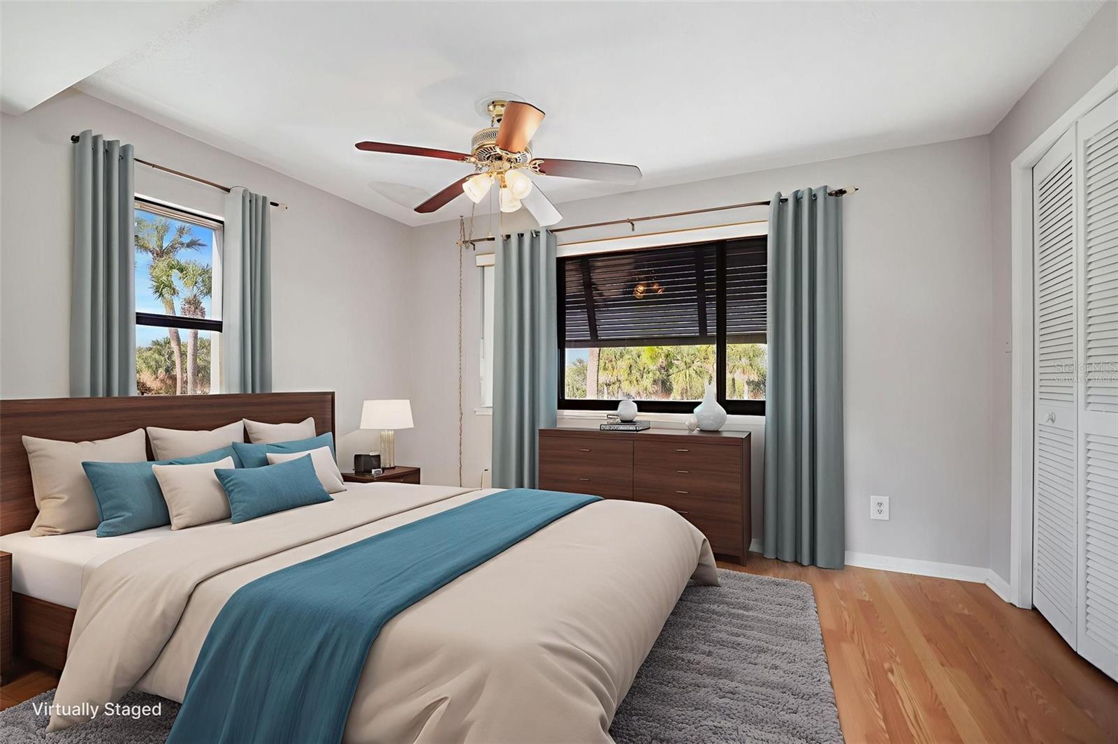 Image 18 of 43 For 1355 Pinellas Bayway S 19