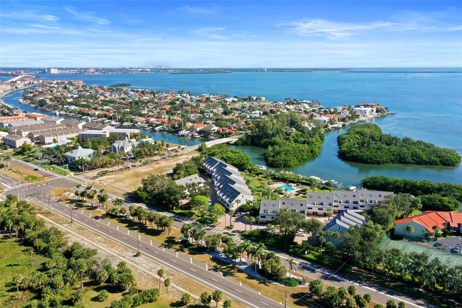 Image 38 of 43 For 1355 Pinellas Bayway S 19