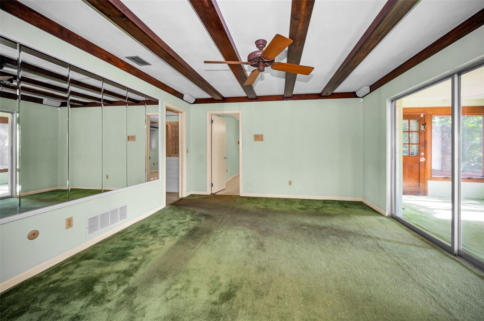 Image 12 of 68 For 2218 Hennesen Drive