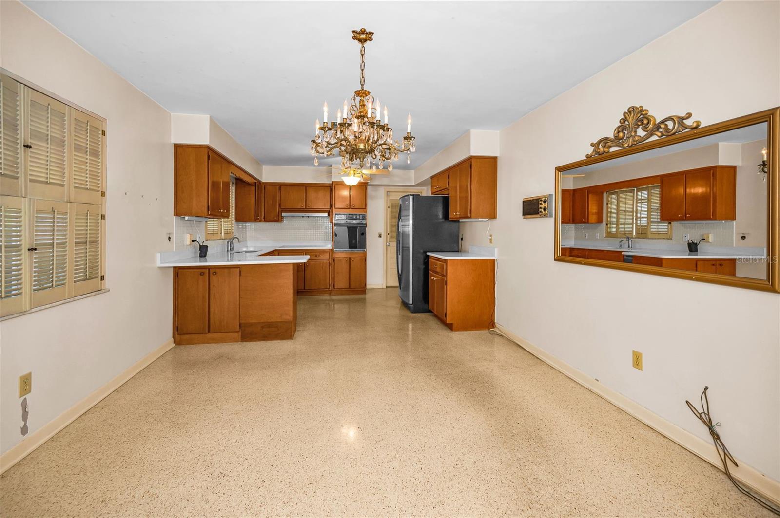 Image 21 of 68 For 2218 Hennesen Drive