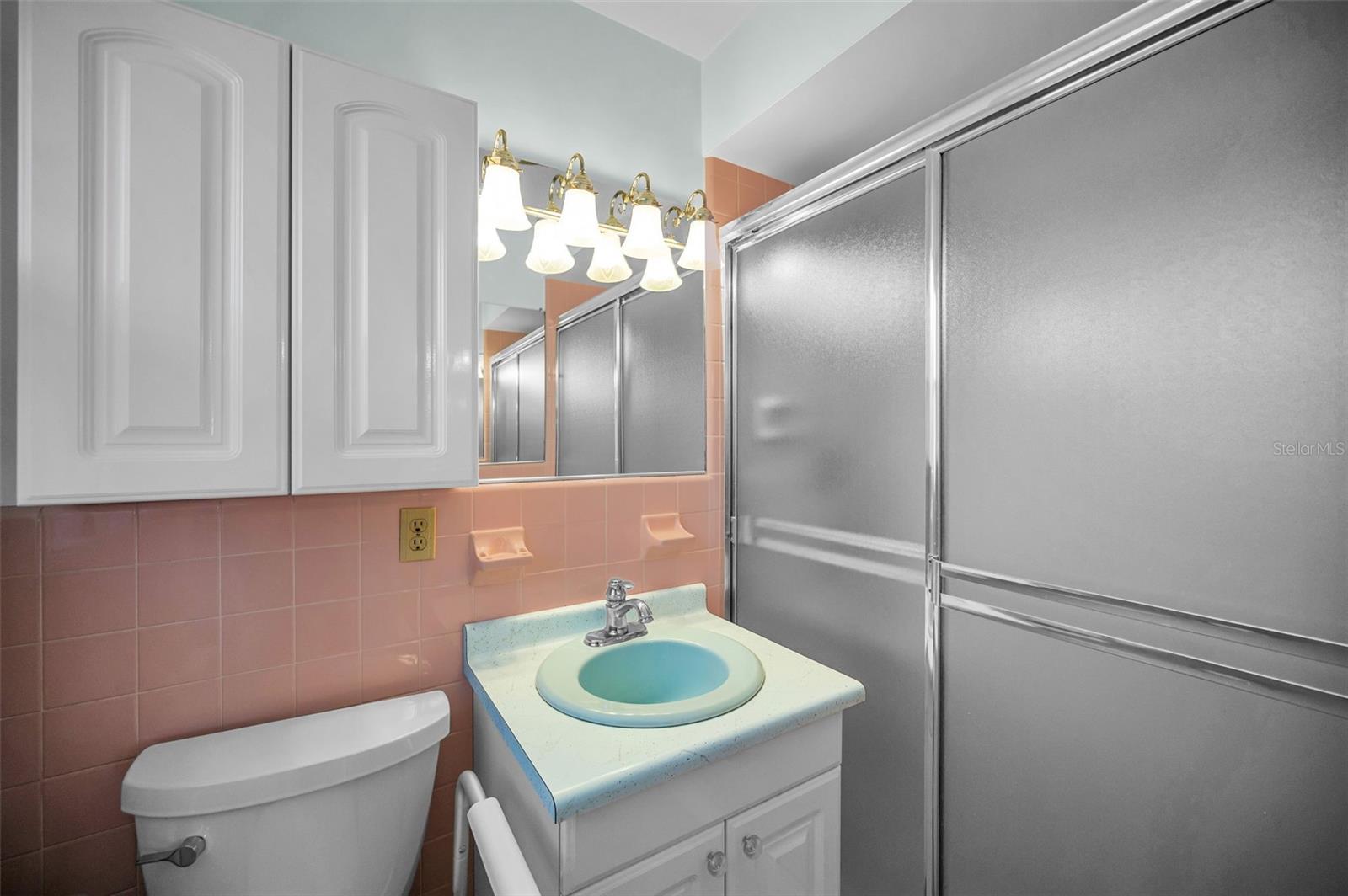 Image 24 of 68 For 2218 Hennesen Drive