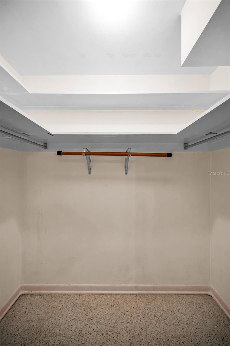 Image 29 of 68 For 2218 Hennesen Drive