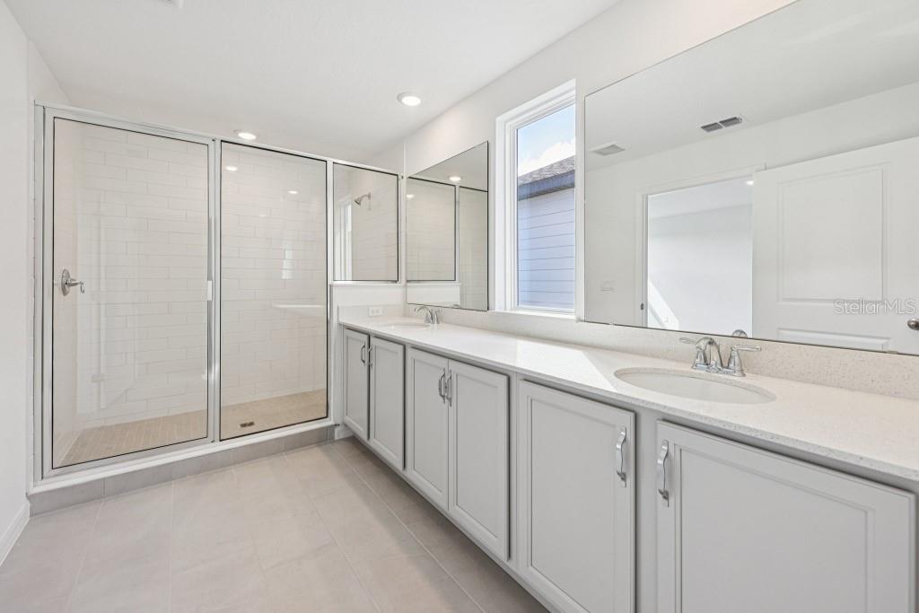 Image 40 of 55 For 30121 Misty Pines Rd