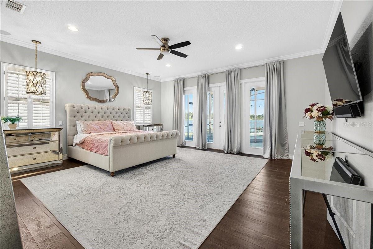 Image 23 of 64 For 2800 Cypress Court