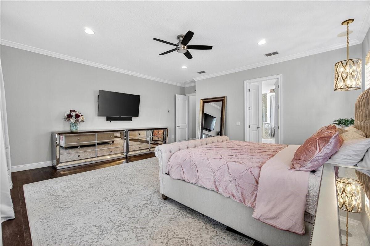 Image 25 of 64 For 2800 Cypress Court