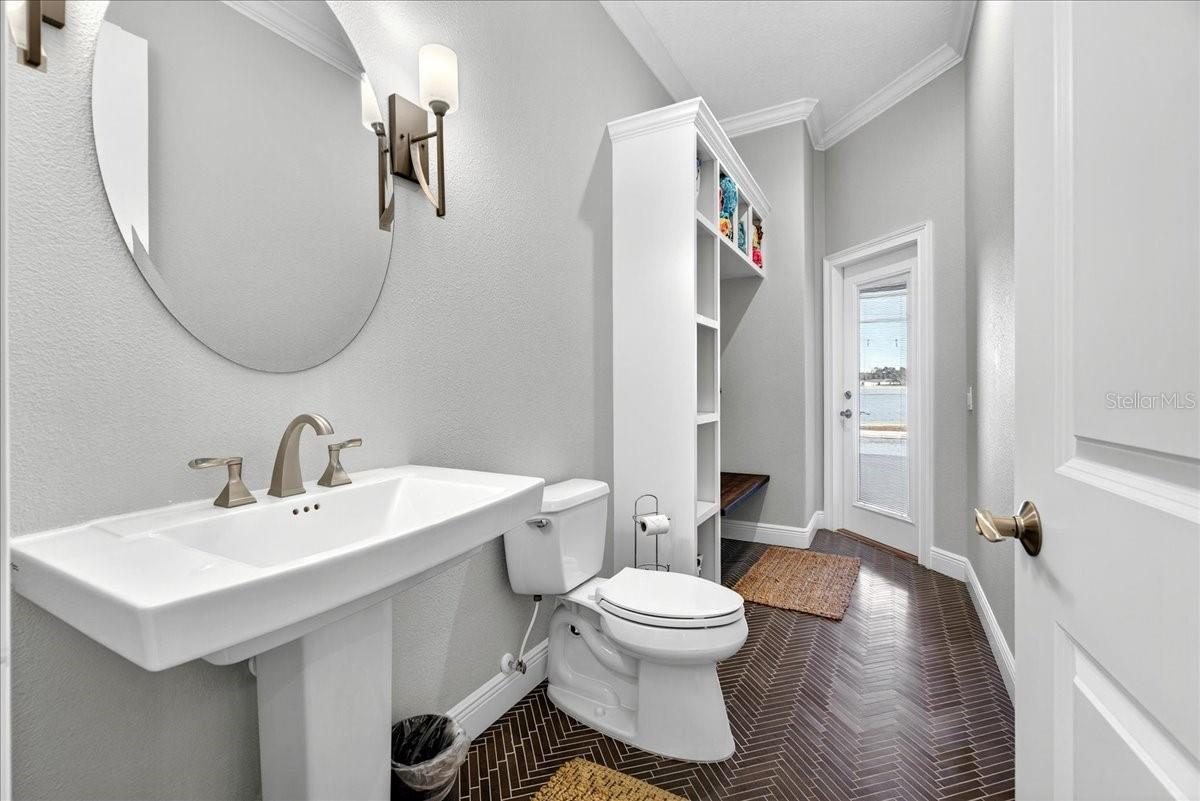 Image 47 of 64 For 2800 Cypress Court