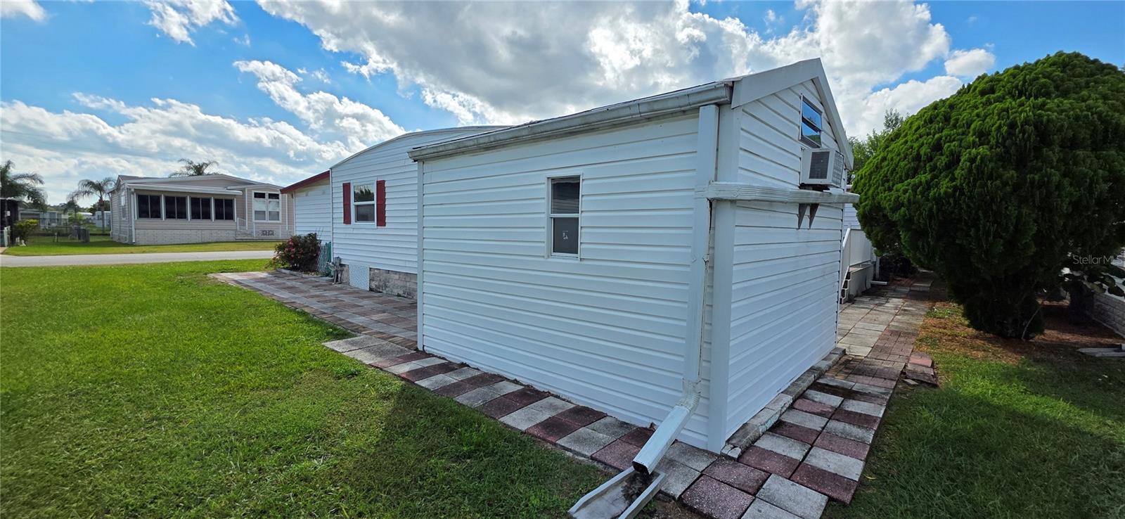 Image 15 of 100 For 5244 Mohawk Street