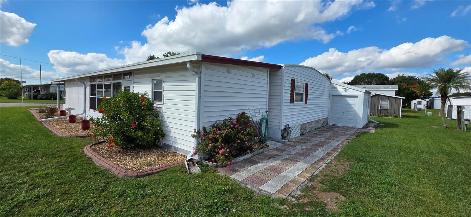 Image 16 of 100 For 5244 Mohawk Street