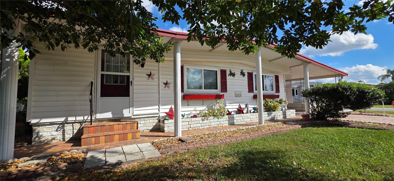 Image 3 of 100 For 5244 Mohawk Street