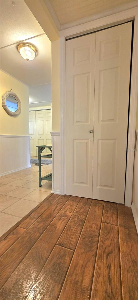 Image 42 of 100 For 5244 Mohawk Street