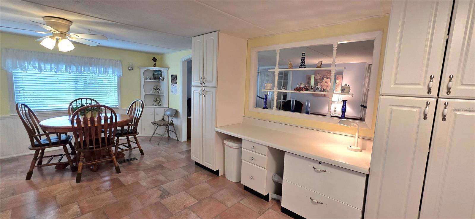 Image 59 of 100 For 5244 Mohawk Street