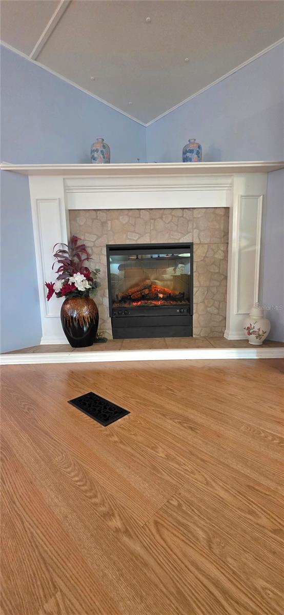 Image 69 of 100 For 5244 Mohawk Street