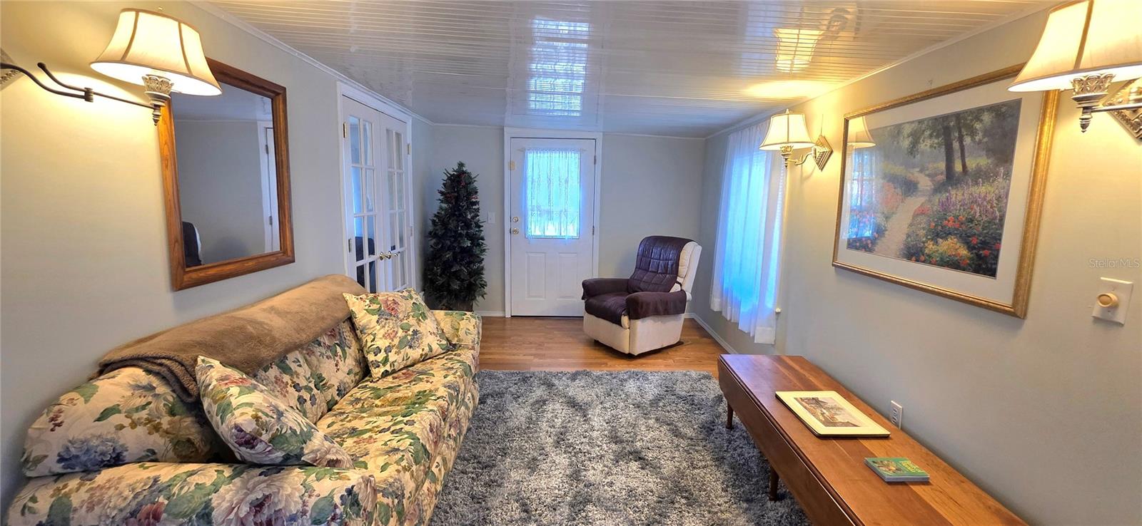 Image 71 of 100 For 5244 Mohawk Street