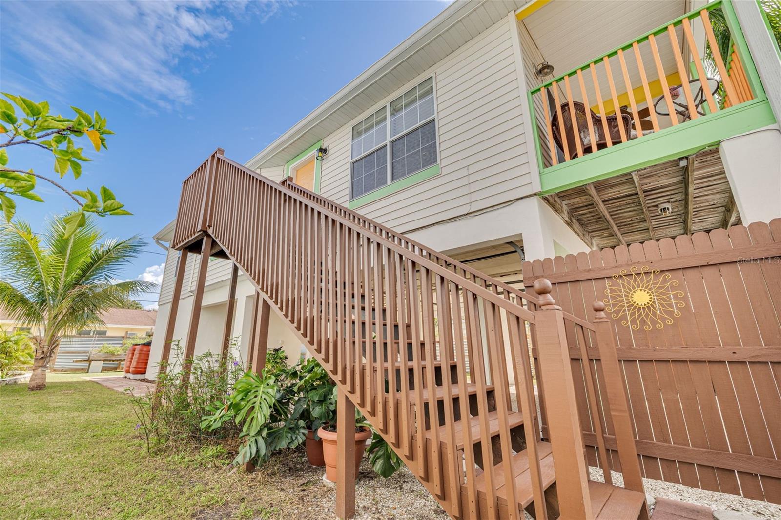 Image 5 of 51 For 2926 Dupont Street S