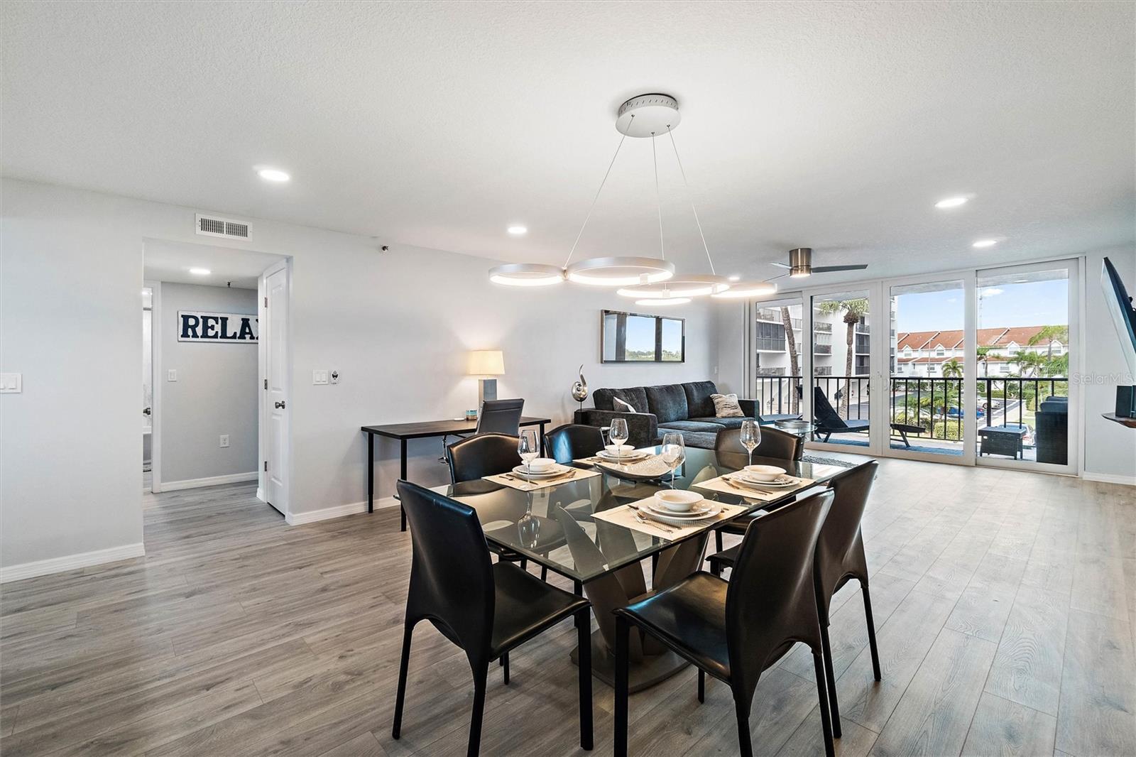 Image 17 of 50 For 19111 Vista Bay Drive 212