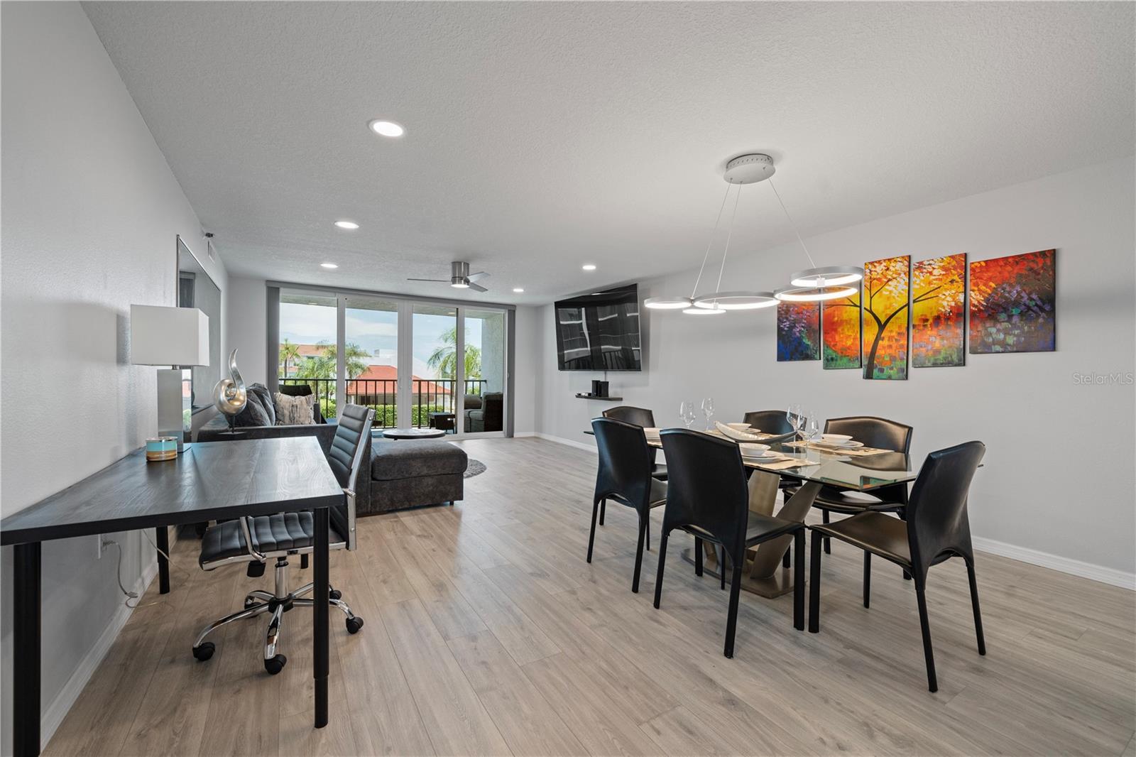 Image 18 of 50 For 19111 Vista Bay Drive 212