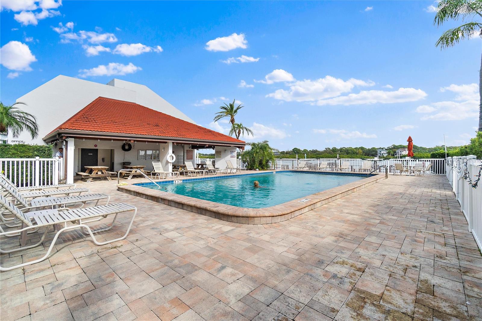 Image 42 of 50 For 19111 Vista Bay Drive 212