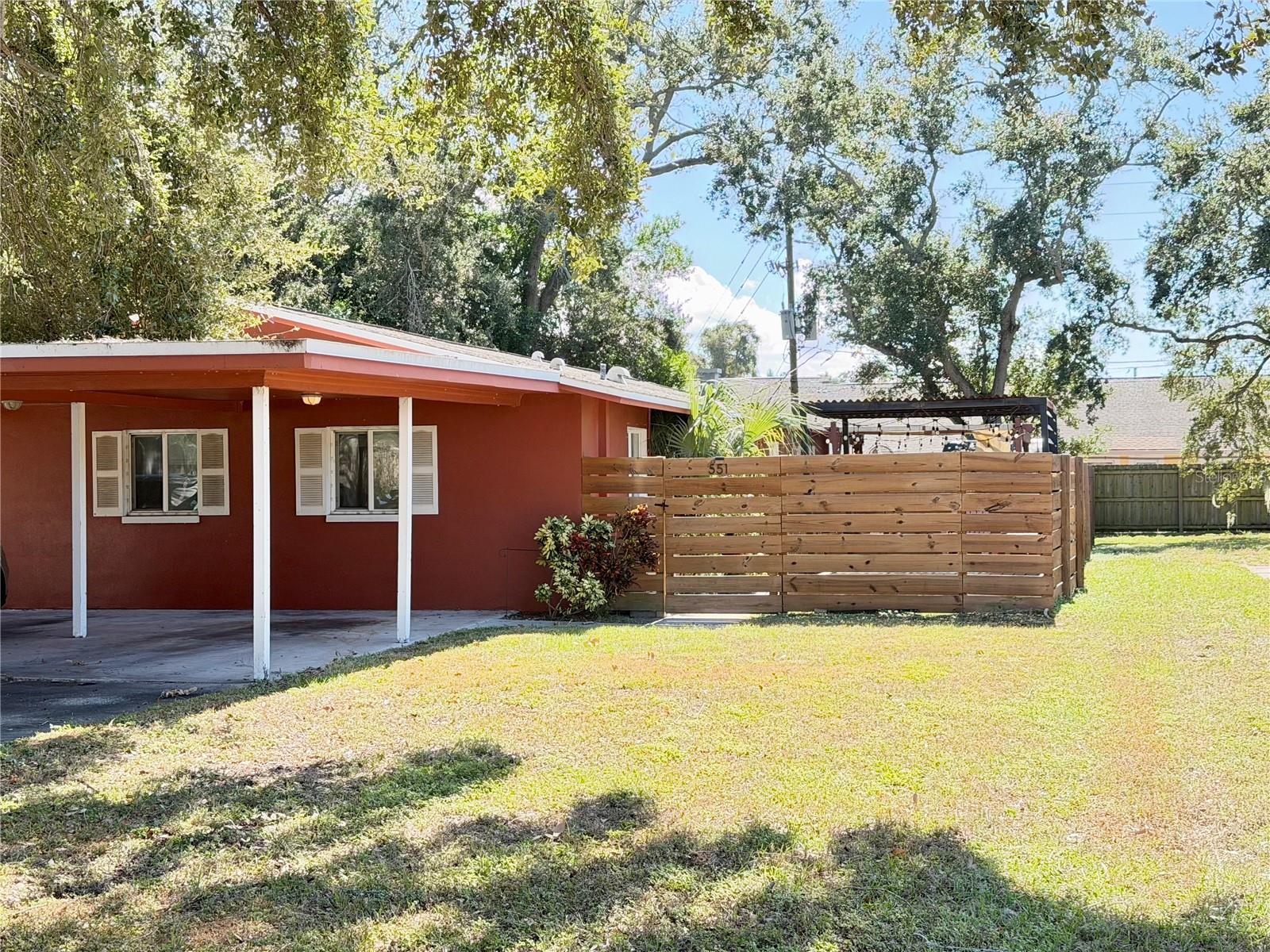 Details for 551 Laura Lane, DUNEDIN, FL 34698