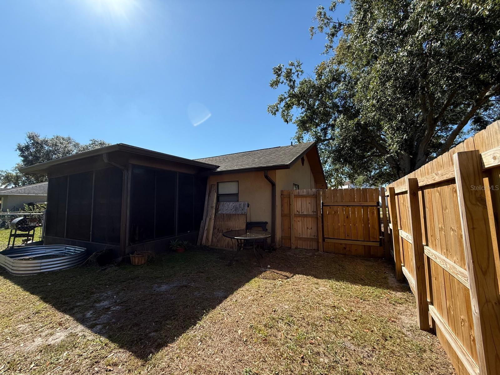 Image 21 of 26 For 12625 Shadow Ridge Boulevard