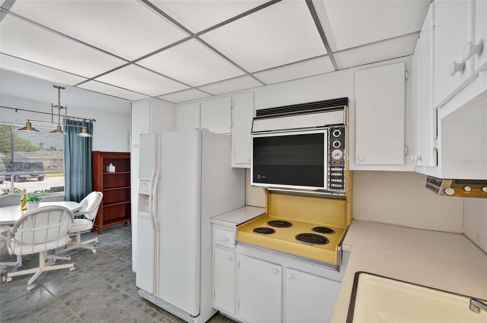 Image 8 of 34 For 11100 86th Avenue 108