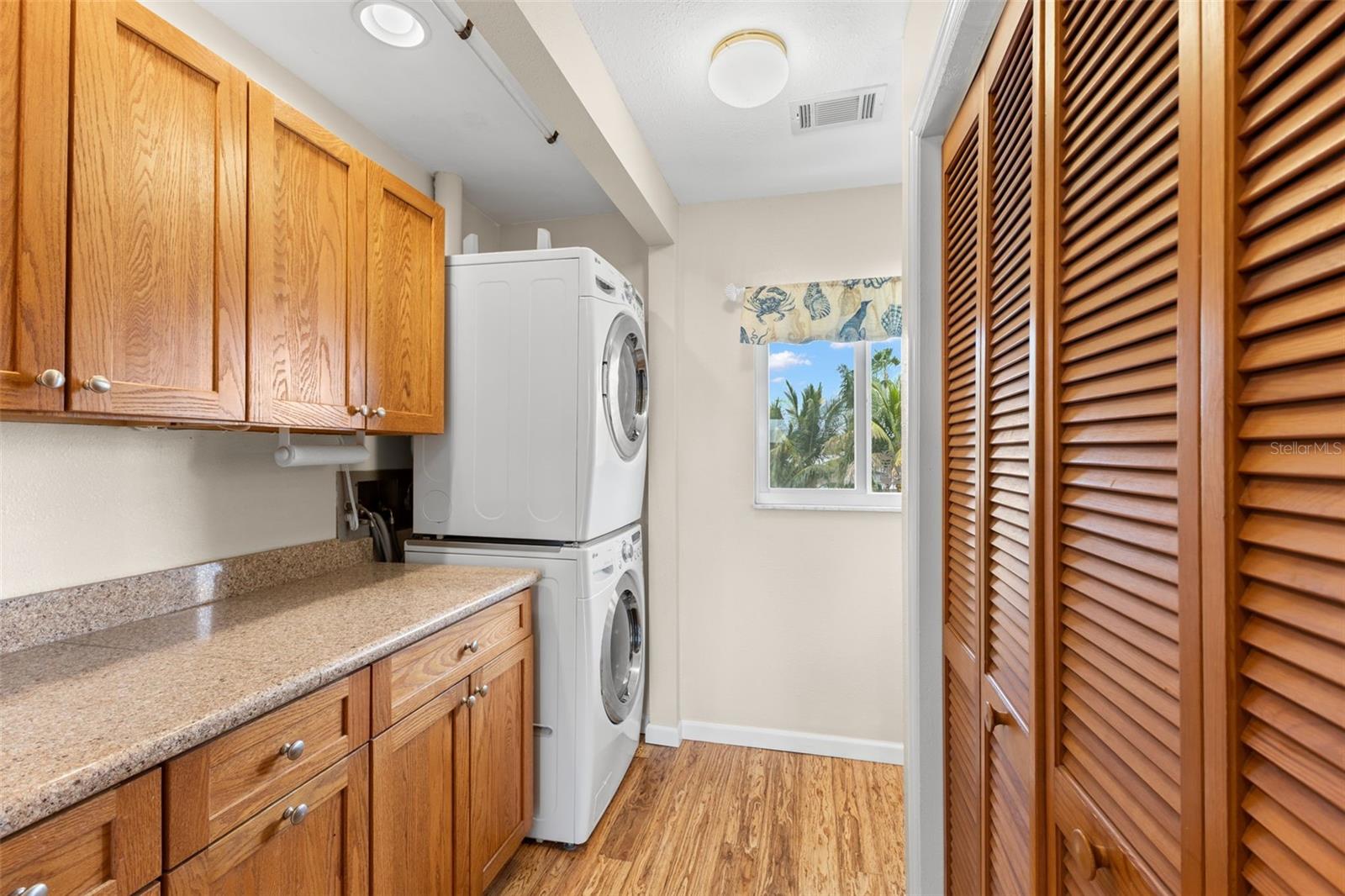 Image 45 of 59 For 17608 Sterling Terrace