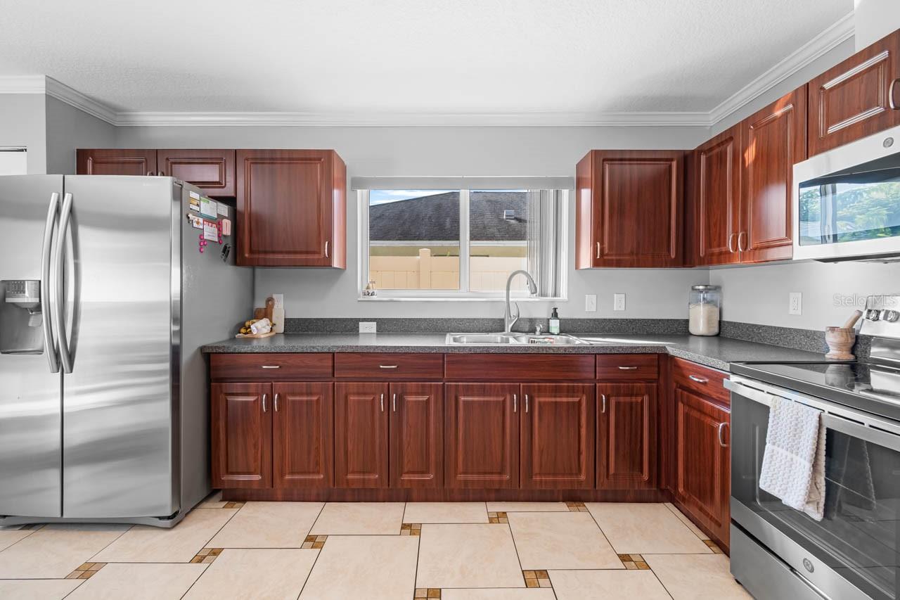 Image 10 of 47 For 1132 Shared Passion Street