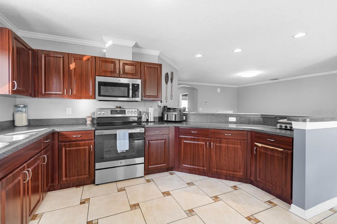 Image 11 of 47 For 1132 Shared Passion Street