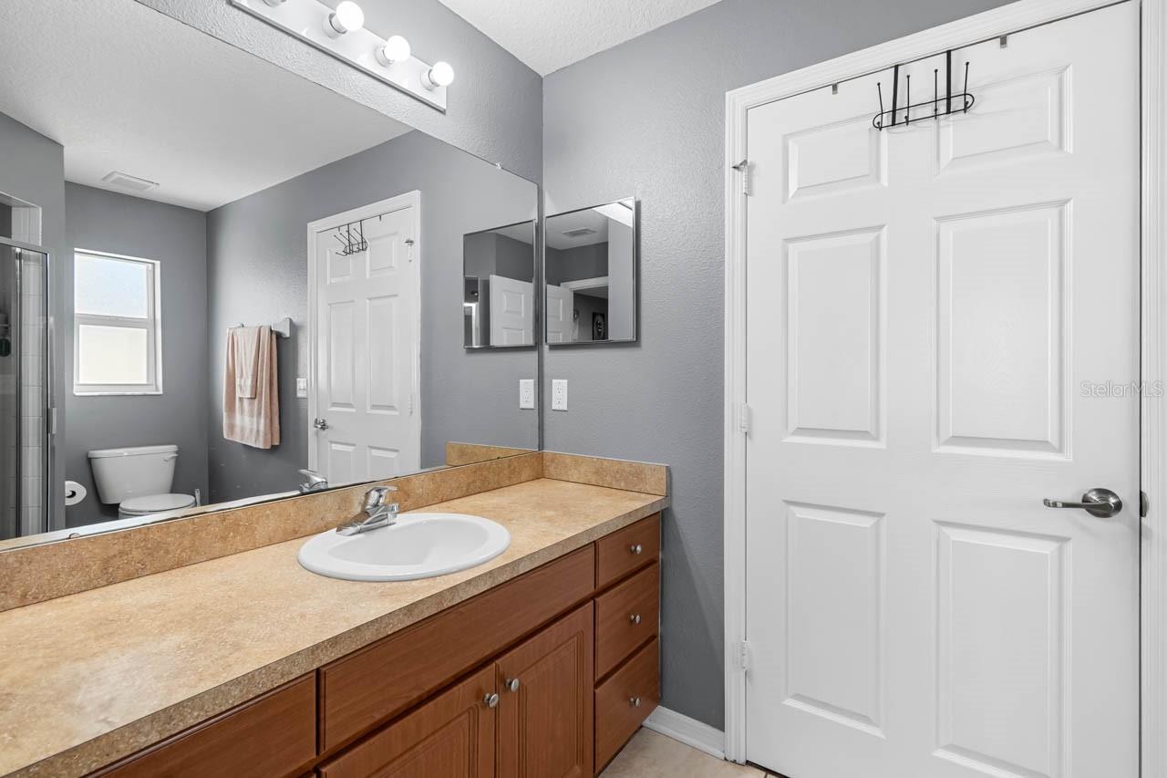 Image 18 of 47 For 1132 Shared Passion Street